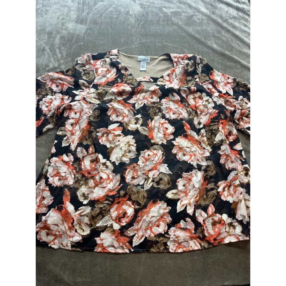 Catherines Floral Tunic Shirt Size 1X Black V Neck Stretch ruffle sleeve